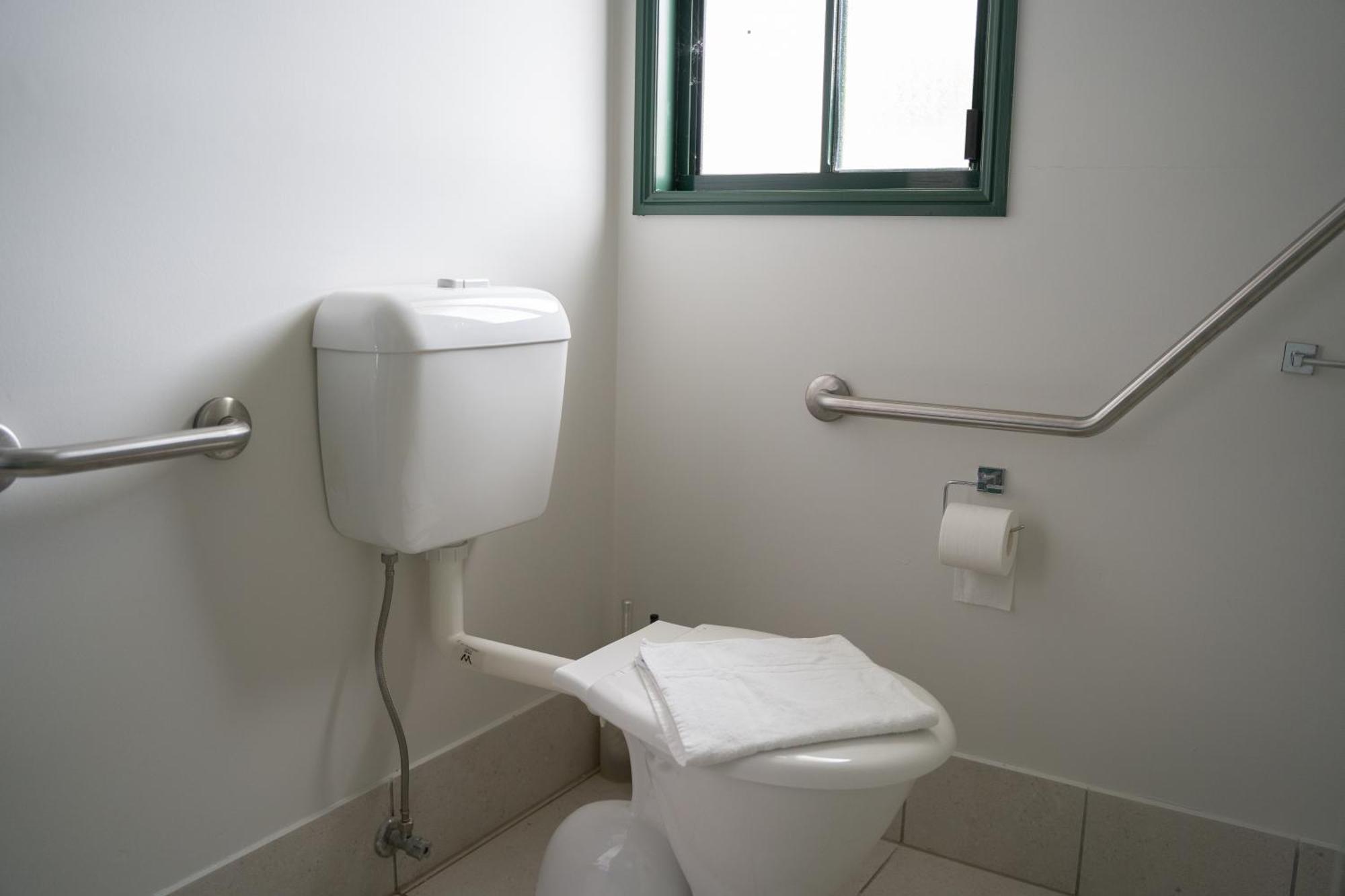 Wallaby Hotel Mudgeeraba エクステリア 写真